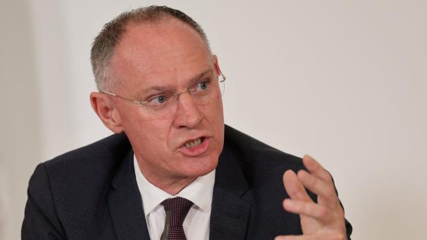Karner bleibt dabei: "Ab jetzt ist der Familiennachzug gestoppt"